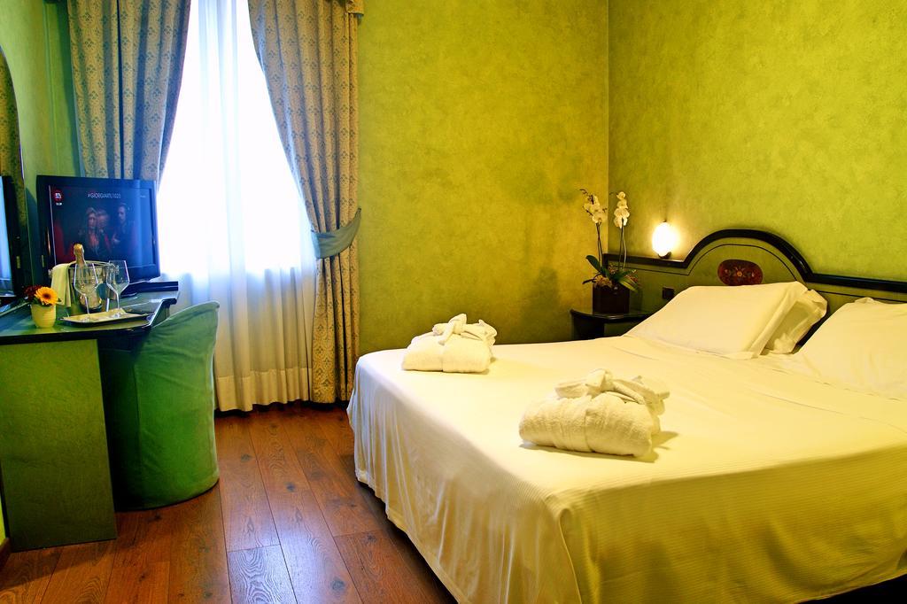 Ih Hotels Milano Puccini Extérieur photo